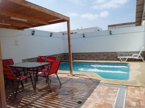 Cómoda casa con piscina